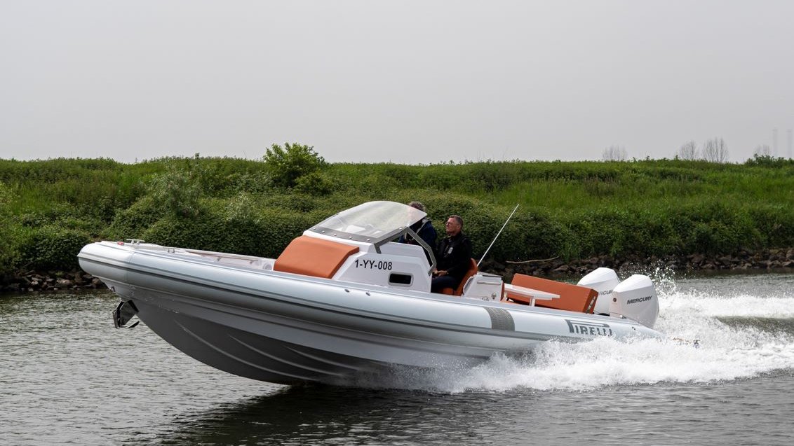 De Pirelli 30: een ‘supercar’ op het water