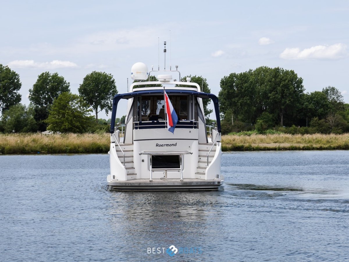 Van Den Hoven Exclusive 1600