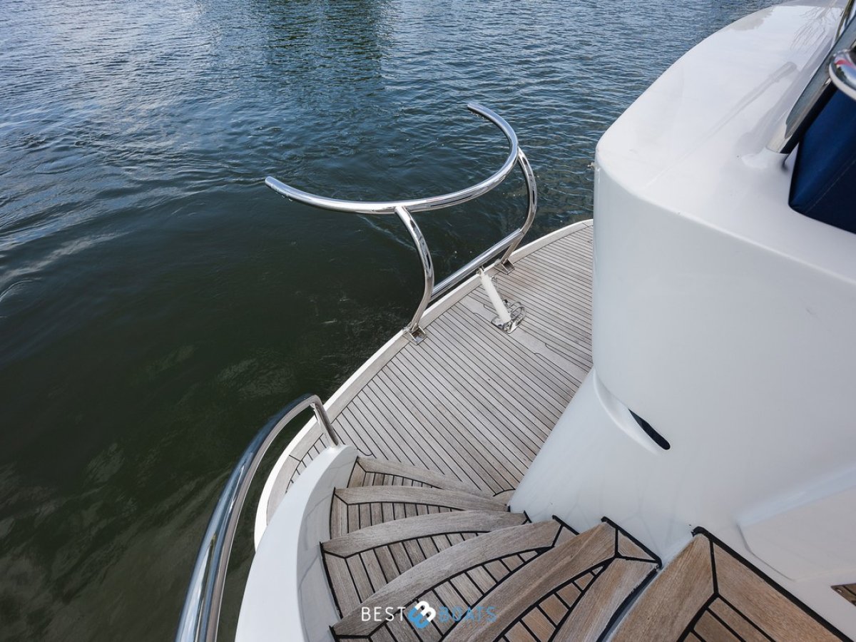 Van Den Hoven Exclusive 1600