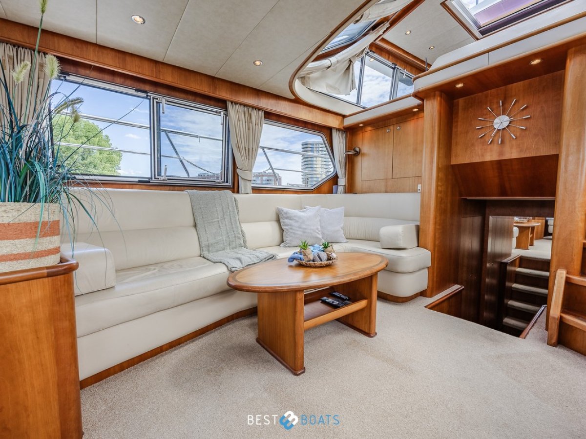 Van Den Hoven Exclusive 1600