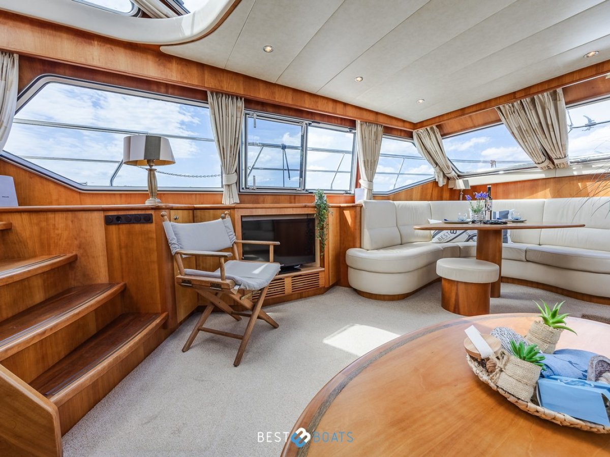 Van Den Hoven Exclusive 1600