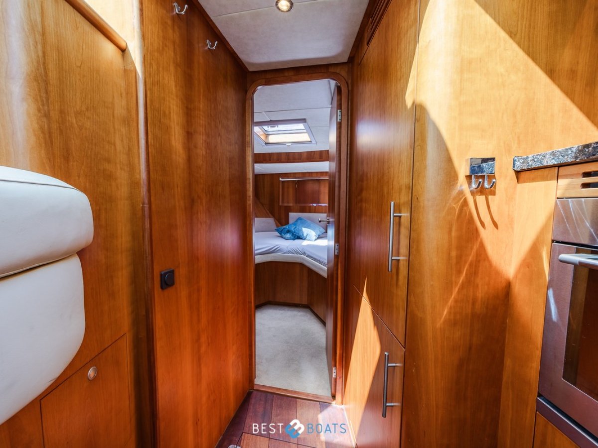 Van Den Hoven Exclusive 1600