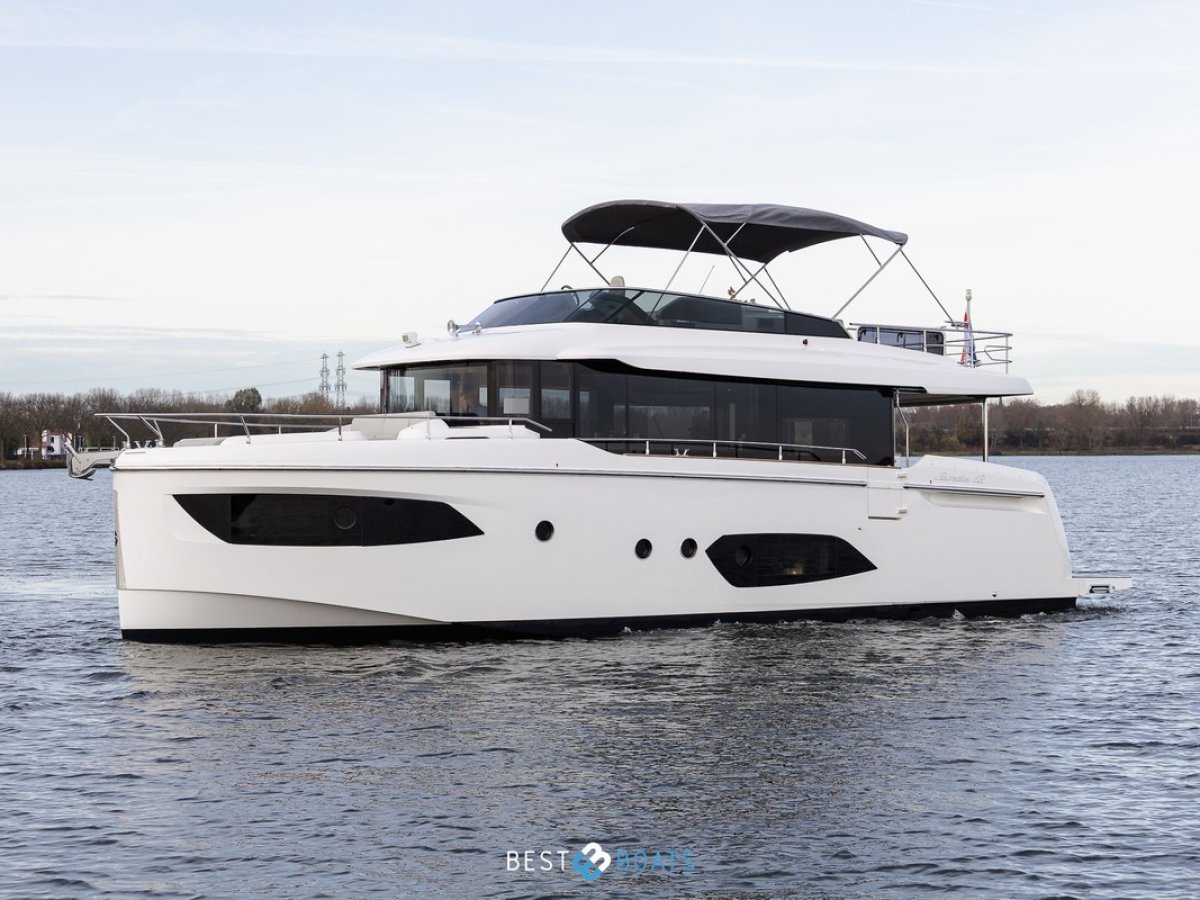 Absolute Navetta 52
