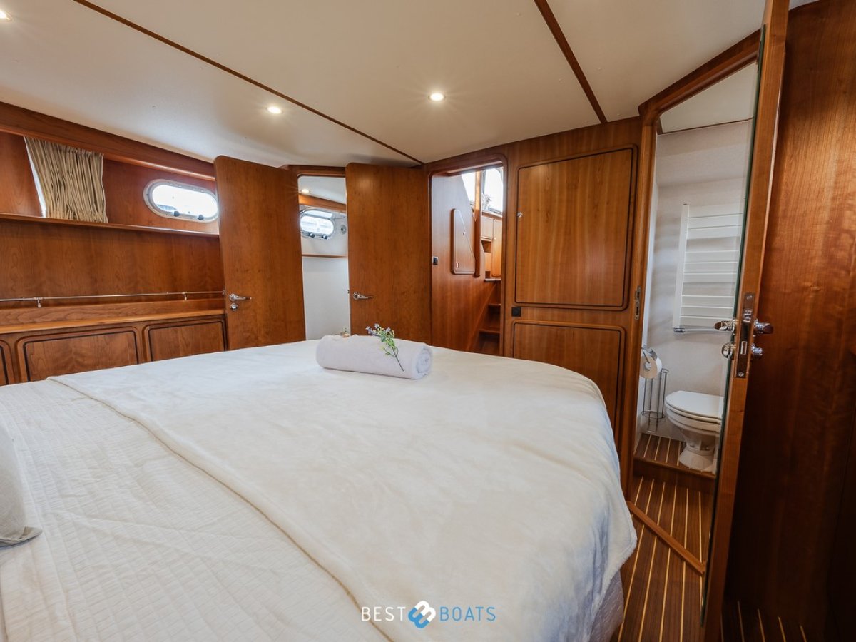 Linssen Grand Sturdy 470 Ac Mark Ii Twin
