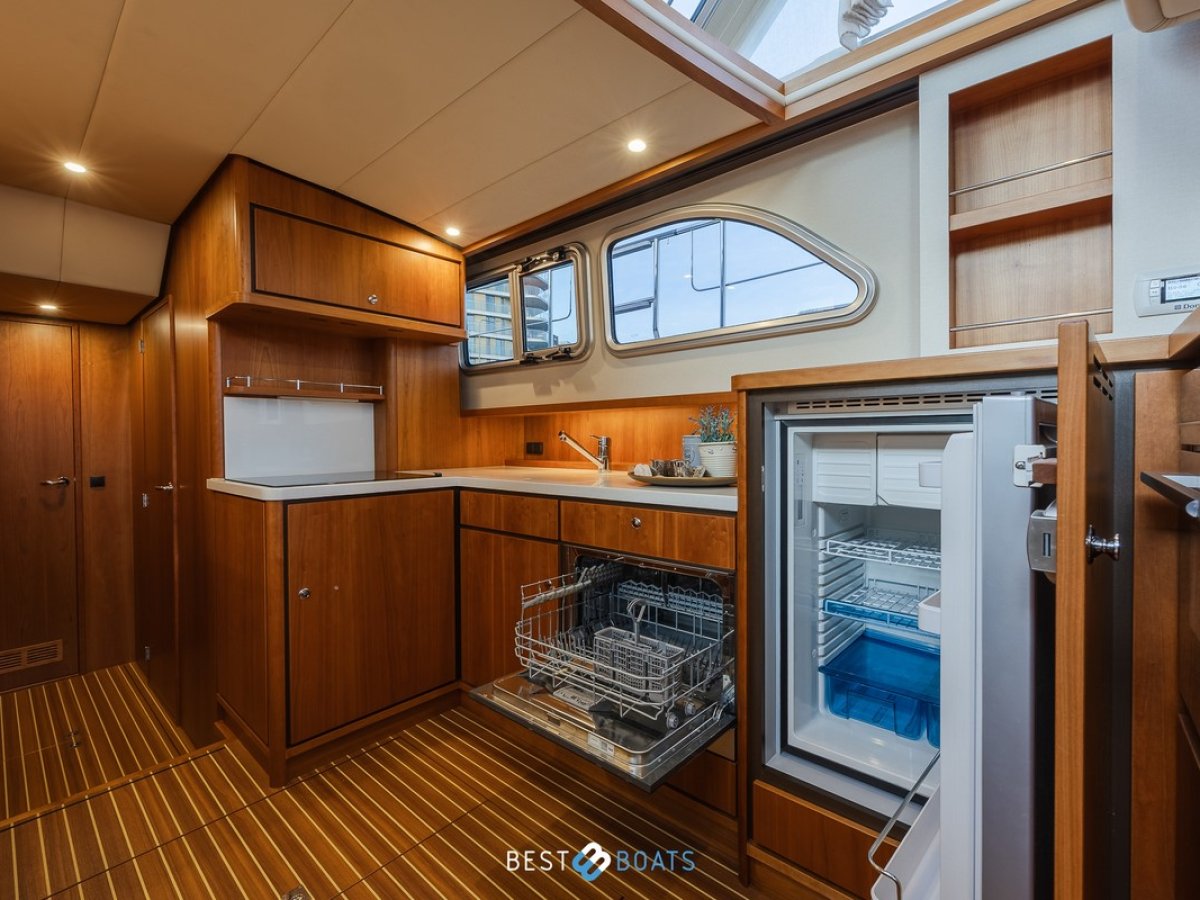 Linssen Grand Sturdy 470 Wheelhouse