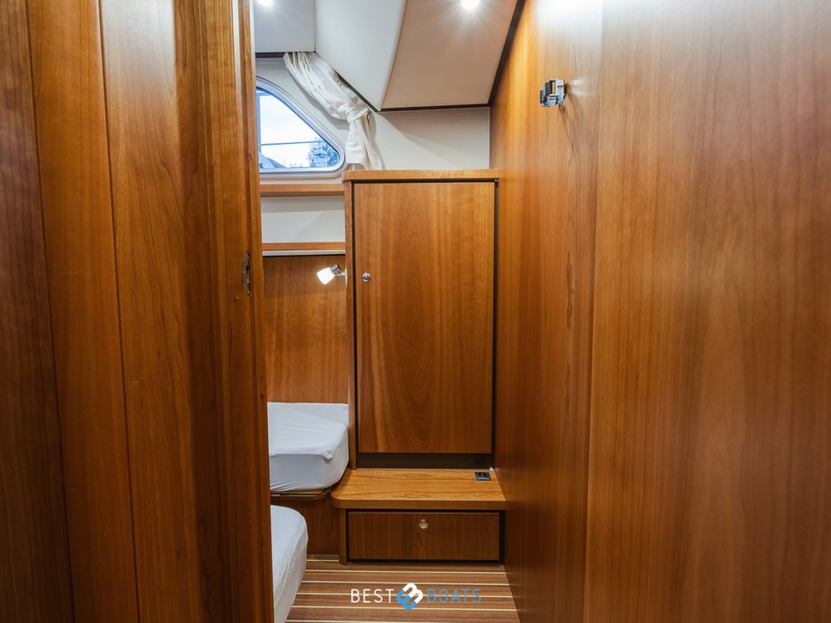 Linssen Grand Sturdy 470 Wheelhouse