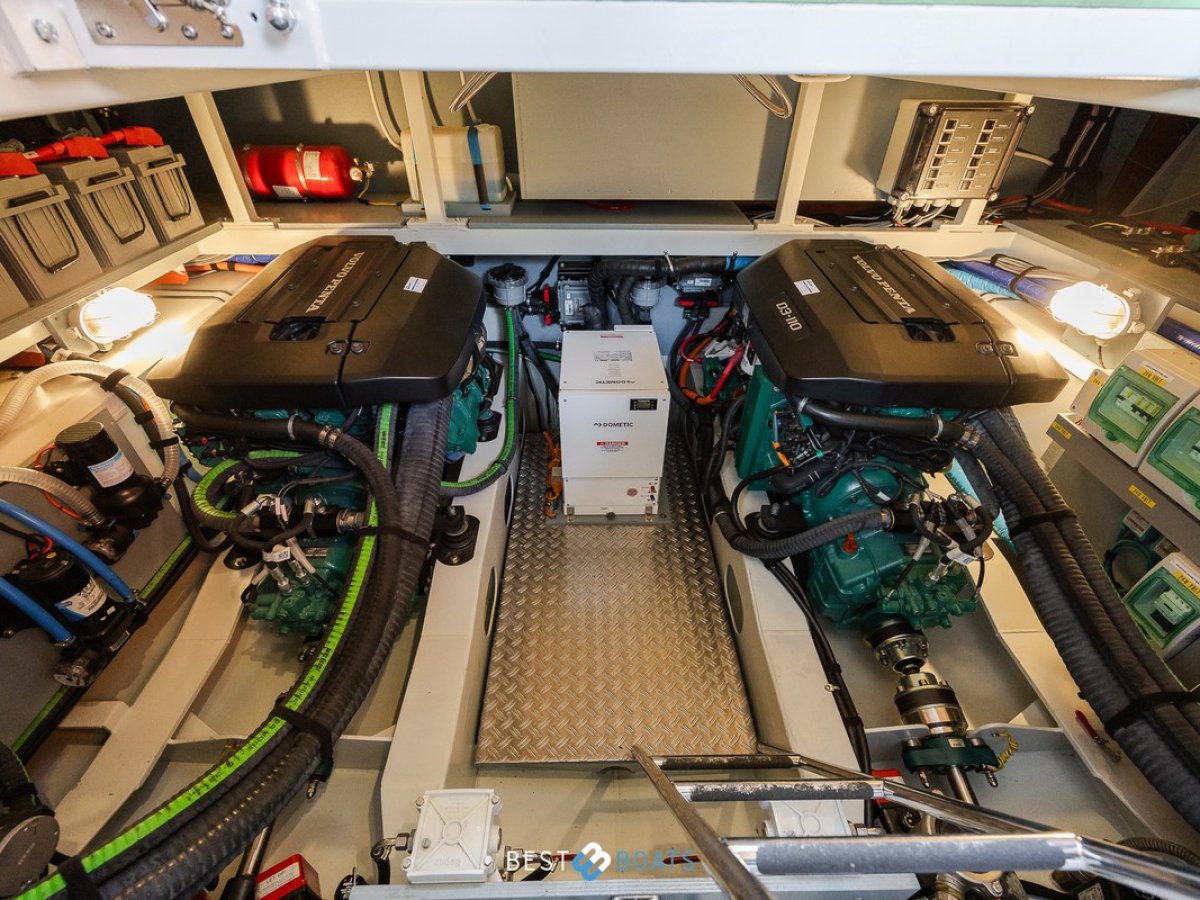 Linssen Grand Sturdy 470 Wheelhouse