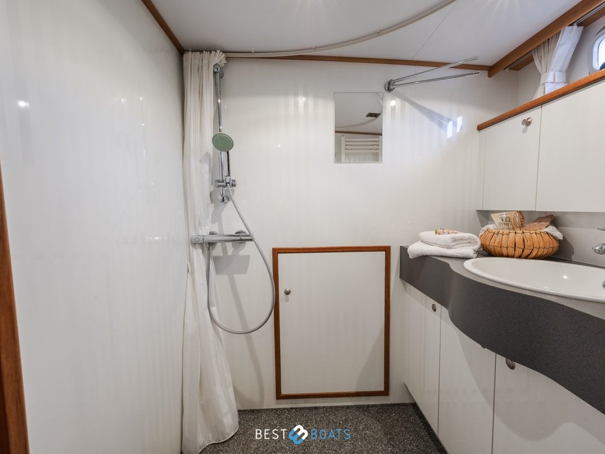 Linden Spitsgatkotter 13.70