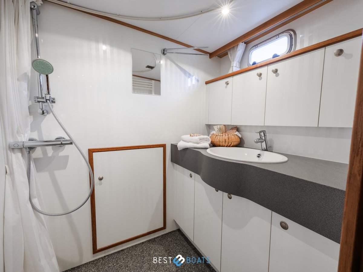 Linden Spitsgatkotter 13.70