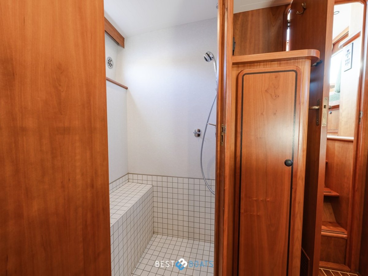 Linssen Grand Sturdy 410 Ac Gold