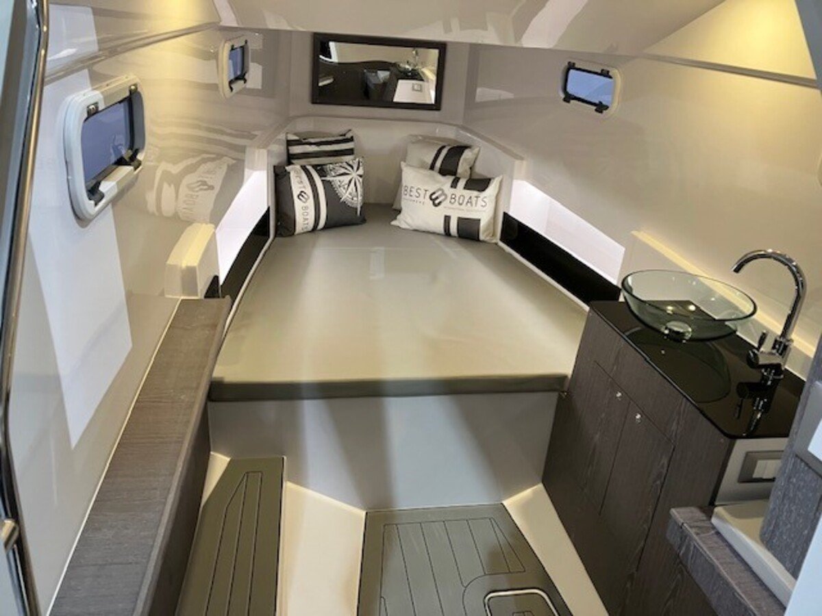 Pirelli 35 Demo 2025 - Brand New - Special Offer