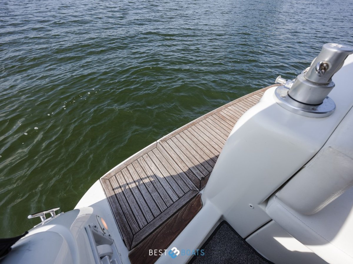 Sessa Marine Oyster 34