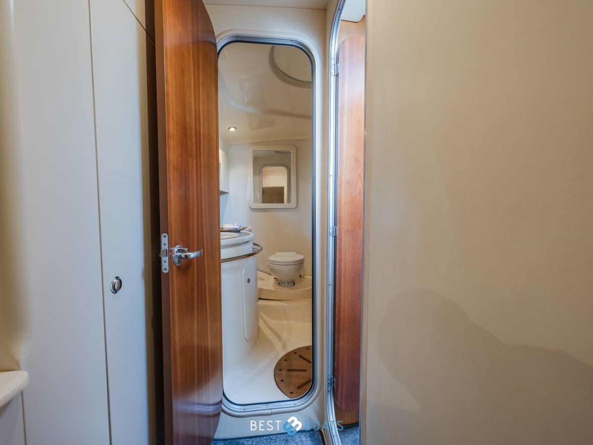 Sessa Marine Oyster 34