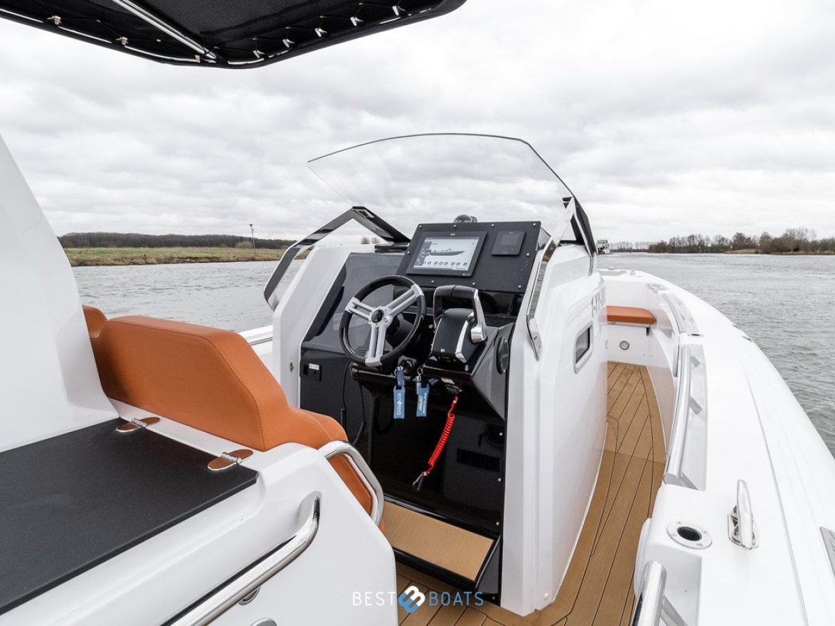 Pirelli 30 Demo 2023 - Special Offer